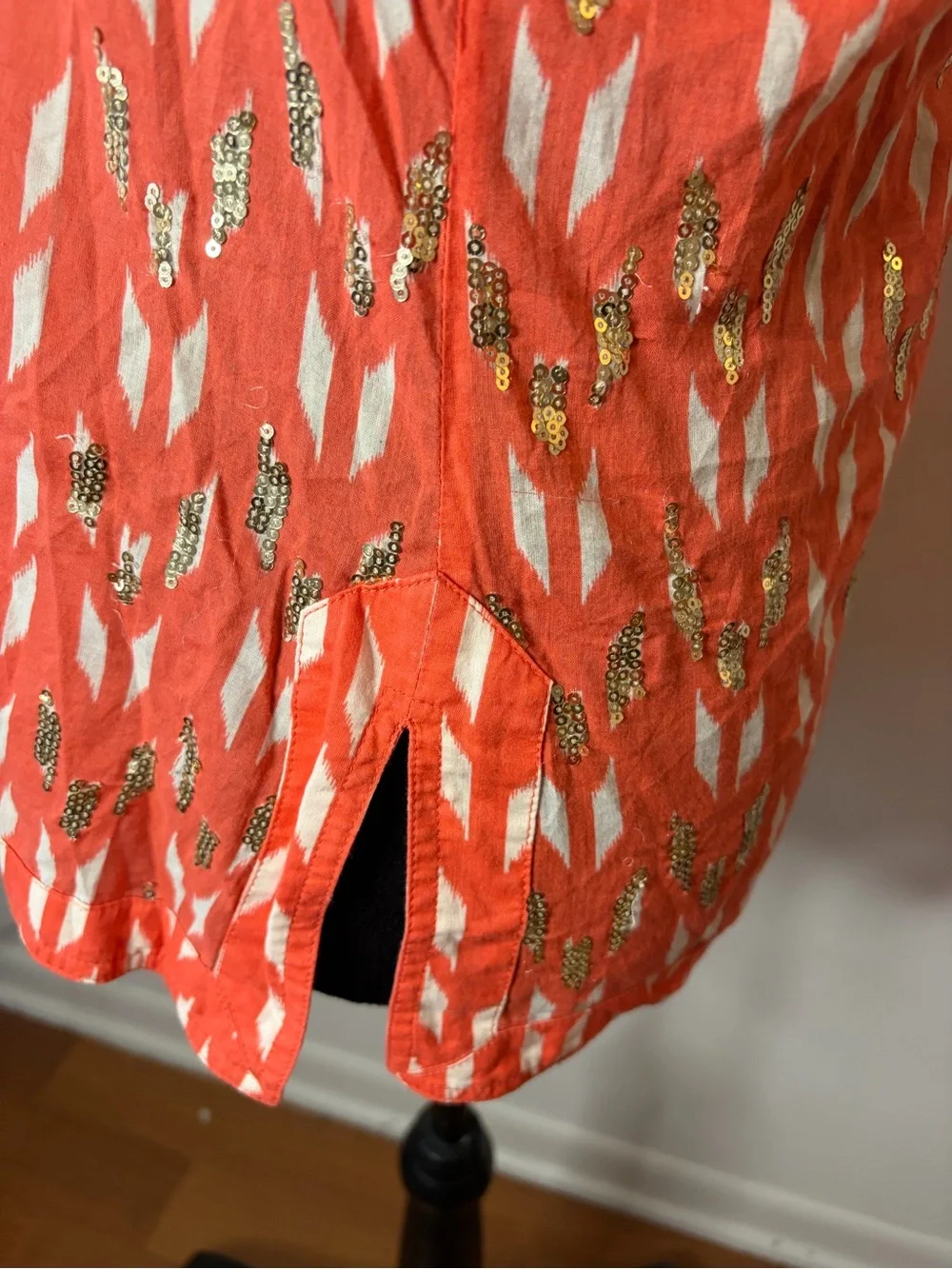 Tory Burch Coral Orange Ikat Gold Sequin Tunic Top Size 6 Long Sleeve